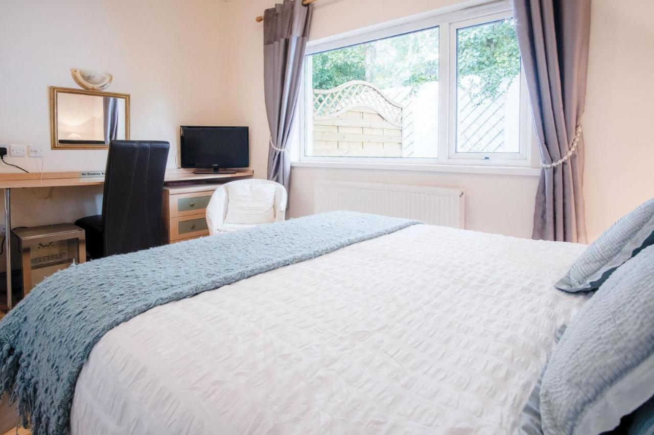 Rose Cottage - 3 Bed Cottage - New Hedges - Tenby Экстерьер фото